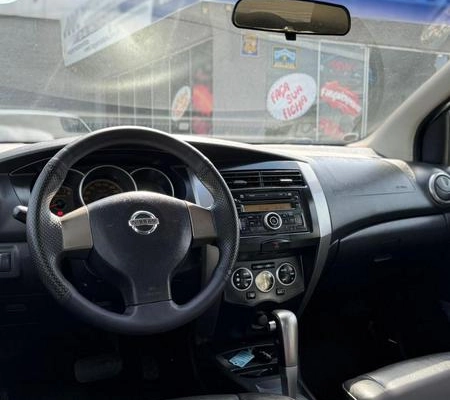 imagem-https://www.socarrao.com.br/sc-vehicle-images-prod/3498482/1788010191230-8426727_3_B_fd93f3d78d.jpeg