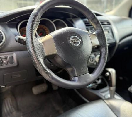 imagem-https://www.socarrao.com.br/sc-vehicle-images-prod/3498482/1788010191233-8426727_6_B_0c7ee107da.jpeg