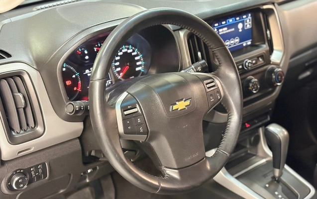 imagem-https://www.socarrao.com.br/sc-vehicle-images-prod/3498785/1787929961471-Q0hFVlJPTEVUIFMxMCBMVCAyLjggLSAyMDIyIC0gQlJBTkNPIC0gUkhMNEMzNSAoMjApLmpwZw.jpg