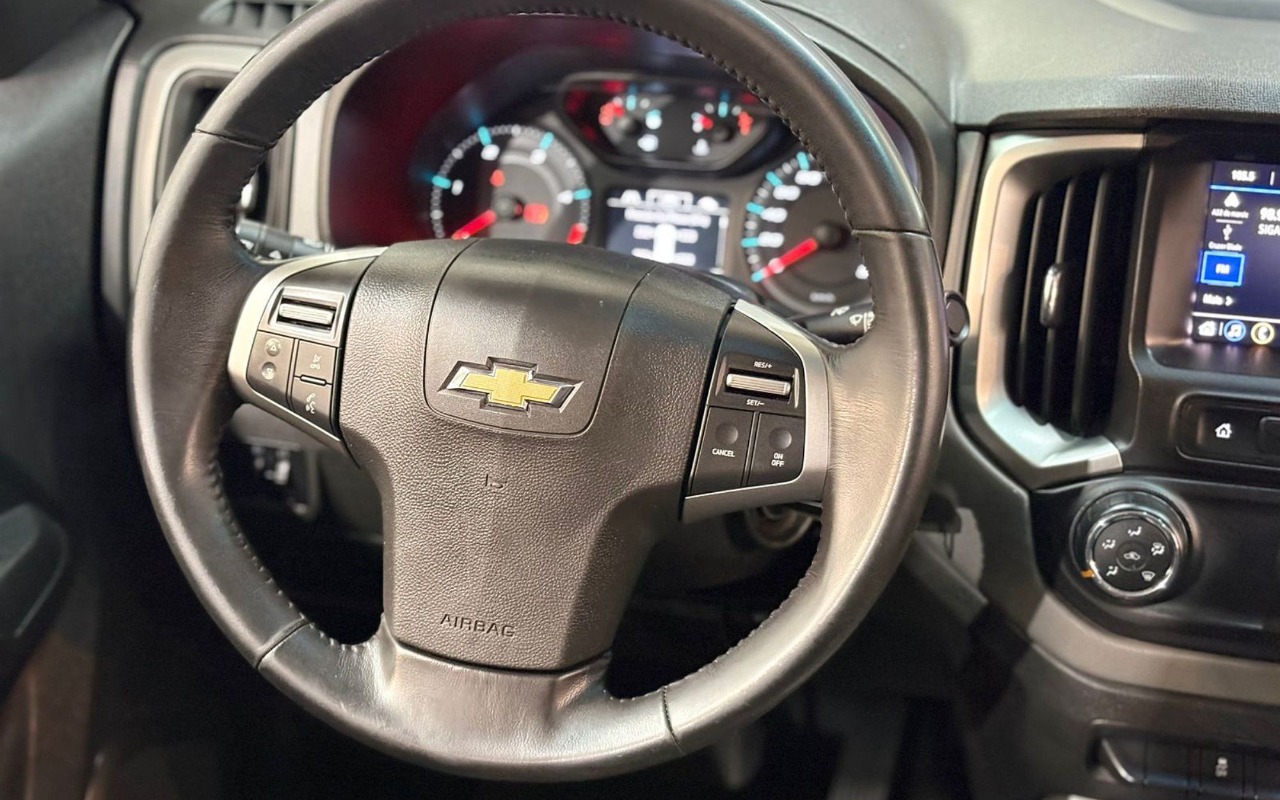 imagem-https://www.socarrao.com.br/sc-vehicle-images-prod/3498785/1787929961626-Q0hFVlJPTEVUIFMxMCBMVCAyLjggLSAyMDIyIC0gQlJBTkNPIC0gUkhMNEMzNSAoMTkpLmpwZw.jpg