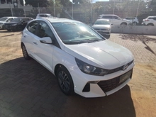 imagem de Limited 1.0 Flex 12V Mec.