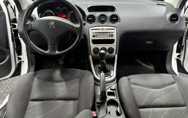 imagem-https://www.socarrao.com.br/sc-vehicle-images-prod/3498878/1787930352735-b7657b24-c9ff-4424-8563-84d405b683f7.jpeg