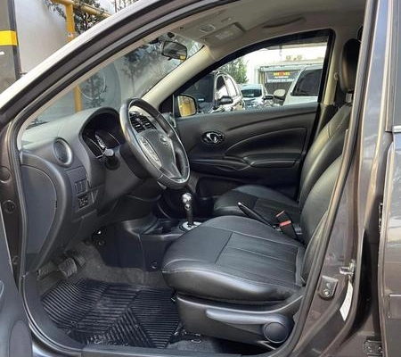 imagem-https://www.socarrao.com.br/sc-vehicle-images-prod/3498881/1788359550957-8393267_12_B_bd667d5287.jpeg