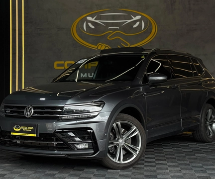 Volkswagen Tiguan 2019 Cinza — foto 1 de 3