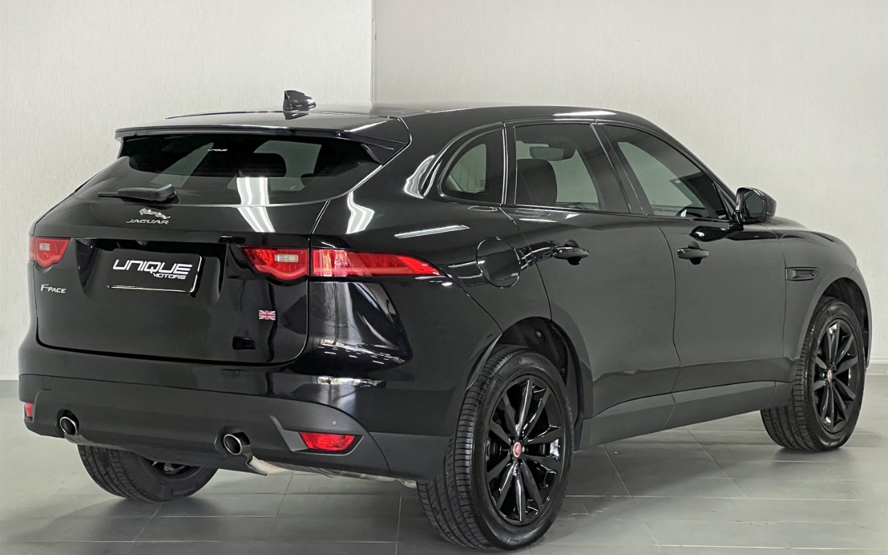 imagem-https://www.socarrao.com.br/sc-vehicle-images-prod/3499070/1787930857867-aW1hZ2UwMDAwOC5qcGc.jpg