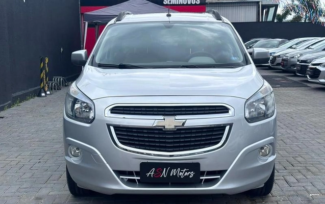 imagem-https://www.socarrao.com.br/sc-vehicle-images-prod/3499079/1787930952799-8411777_9_B_e79a34315b.jpeg