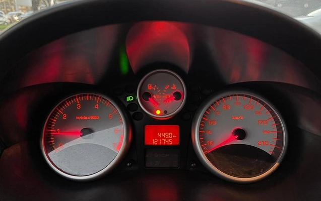 imagem-https://www.socarrao.com.br/sc-vehicle-images-prod/3499092/1788361993062-8426956_19_B_2074f5b47f.jpeg