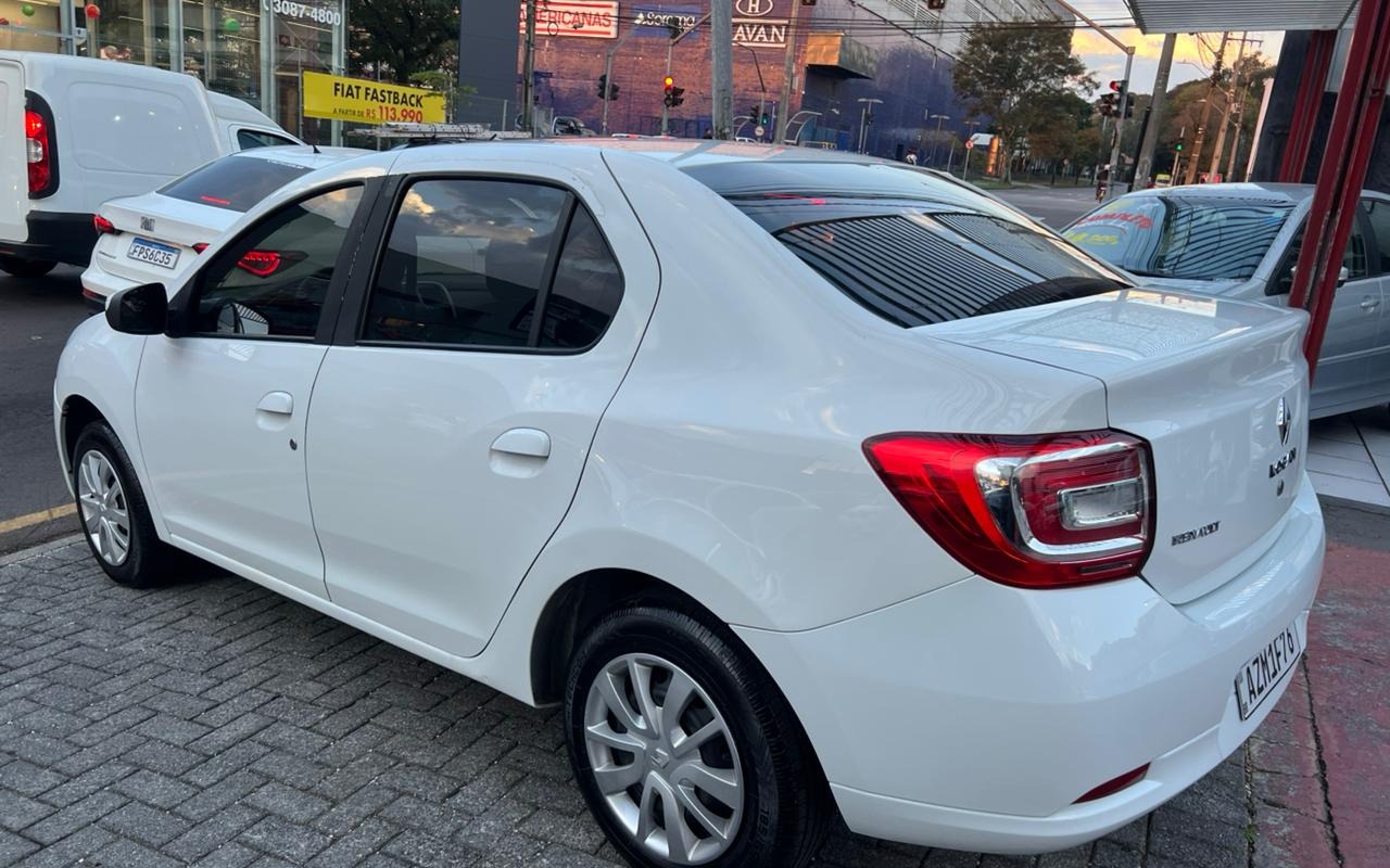 imagem-https://www.socarrao.com.br/sc-vehicle-images-prod/3499093/1787951066319-Ni5qcGc.jpg