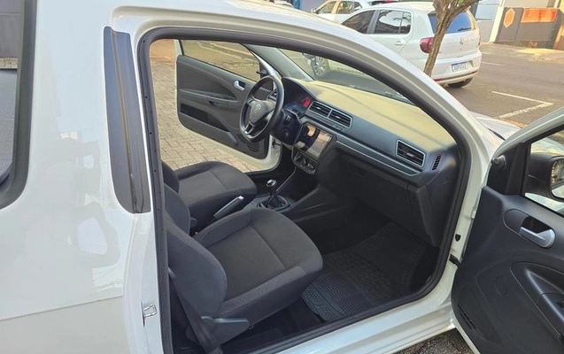 imagem-https://www.socarrao.com.br/sc-vehicle-images-prod/3499212/1787931349804-8426741_14_B_74ba7b2878.jpeg