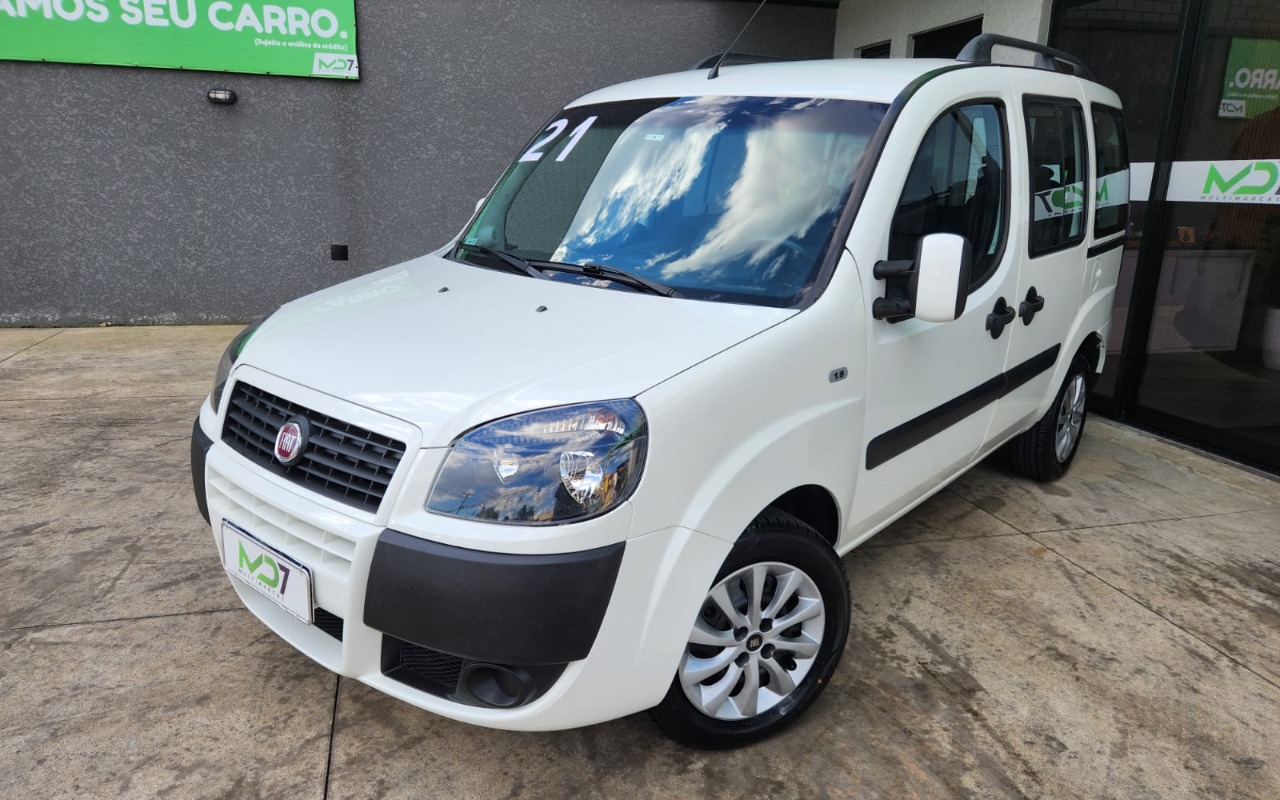 Fiat Doblo ESSENCE 1.8 Flex 16V 5p na cor Branco em Curitiba / PR - 3499806