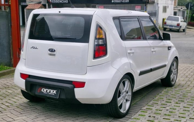 imagem-https://www.socarrao.com.br/sc-vehicle-images-prod/3499980/1788546382283-8427148_10_B_11e0407cb9.jpeg