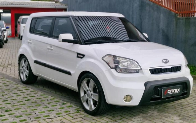 imagem-https://www.socarrao.com.br/sc-vehicle-images-prod/3499980/1788546382283-8427148_5_B_fa45d4904c.jpeg