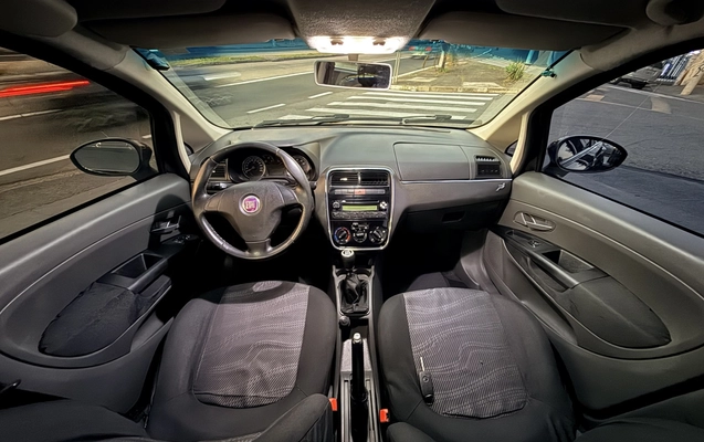 imagem-https://www.socarrao.com.br/sc-vehicle-images-prod/3499982/1787933293684-1_010454.jpg