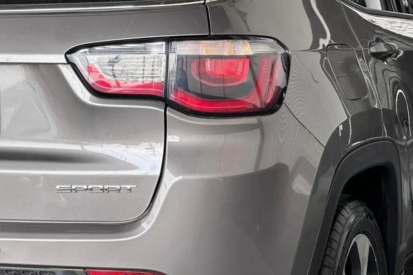 imagem-https://www.socarrao.com.br/sc-vehicle-images-prod/3500001/1788187889826-8427061_1_B_f037720d6a.jpeg