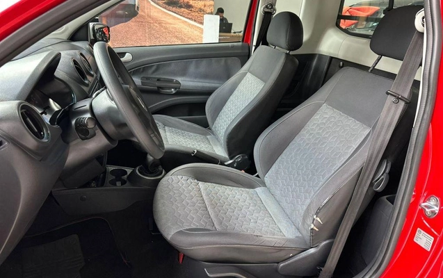 imagem-https://www.socarrao.com.br/sc-vehicle-images-prod/3500611/1787934467252-1226361.jpeg