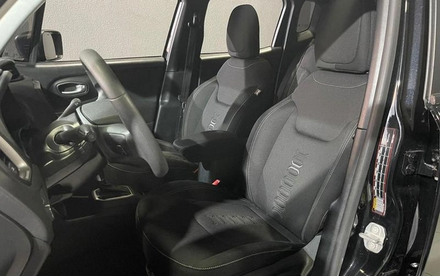 imagem-https://www.socarrao.com.br/sc-vehicle-images-prod/3500809/1789490724242-8424165_9_B_f8d6b82dc6.jpeg