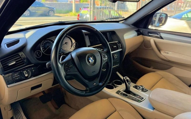 imagem-https://www.socarrao.com.br/sc-vehicle-images-prod/3500919/1787935193469-8031746_6_B_f80fcecb38.jpeg