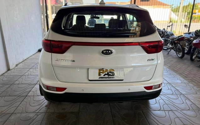 imagem-https://www.socarrao.com.br/sc-vehicle-images-prod/3500922/1787935196177-8066466_10_B_79e7d5466b.jpeg