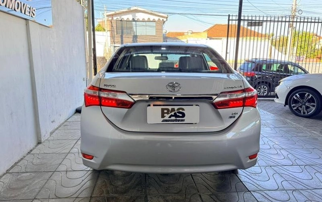 imagem-https://www.socarrao.com.br/sc-vehicle-images-prod/3500925/1789041594214-8116502_8_B_9caa09c204.jpeg