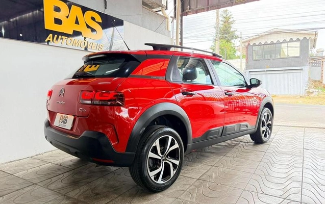 imagem-https://www.socarrao.com.br/sc-vehicle-images-prod/3500927/1788376466099-8143334_0_B_824a6bc03f.jpeg