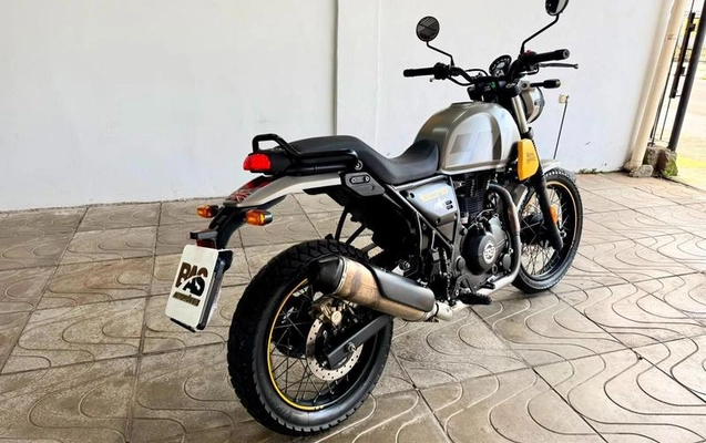 imagem-https://www.socarrao.com.br/sc-vehicle-images-prod/3500928/1788877020222-8158097_6_B_f03283f507.jpeg