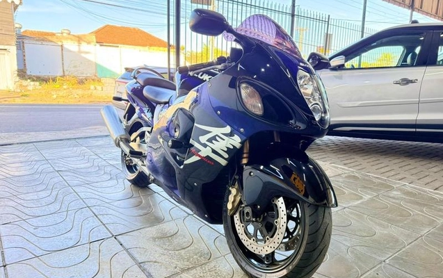 imagem-https://www.socarrao.com.br/sc-vehicle-images-prod/3500930/1787935206093-8201994_0_B_e5475ea569.jpeg