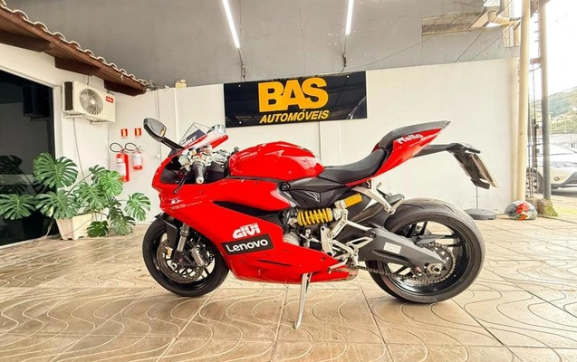 imagem-https://www.socarrao.com.br/sc-vehicle-images-prod/3500937/1787935211030-8281800_1_B_b08a7c1bf3.jpeg