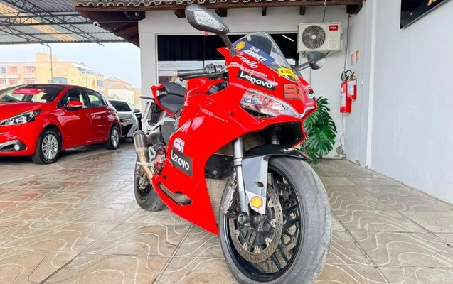imagem-https://www.socarrao.com.br/sc-vehicle-images-prod/3500937/1787935211031-8281800_2_B_a81e6c648a.jpeg