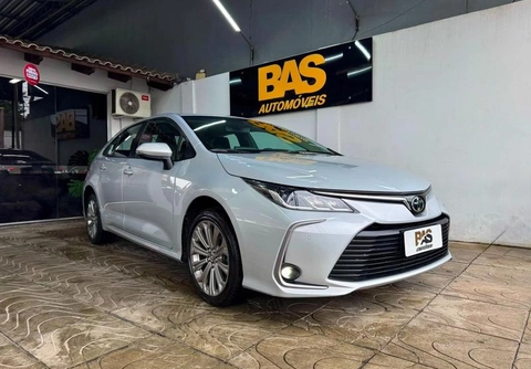 Toyota Corolla 2023 Prata — foto 1 de 3