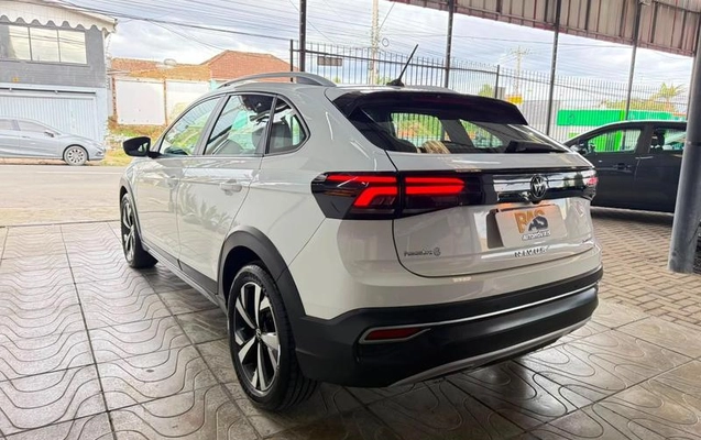 imagem-https://www.socarrao.com.br/sc-vehicle-images-prod/3500939/1787935212658-8314740_10_B_50b1808d6d.jpeg