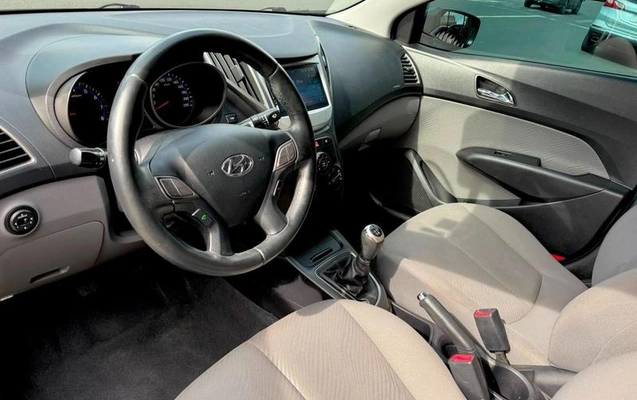imagem-https://www.socarrao.com.br/sc-vehicle-images-prod/3500946/1788018585449-8358943_11_B_f06e3cadc7.jpeg