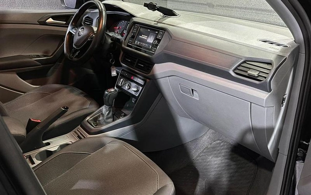 imagem-https://www.socarrao.com.br/sc-vehicle-images-prod/3500960/1788472886814-8394407_6_B_2221d8fda7.jpeg