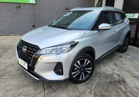 Nissan KICKS 2023 Prata — foto 1 de 3