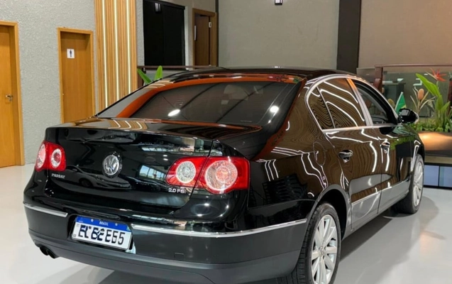 imagem-https://www.socarrao.com.br/sc-vehicle-images-prod/3501496/1787936218119-vehicle_image_1787936178_51af16adb285b5fc0d76425c27e79354.jpeg