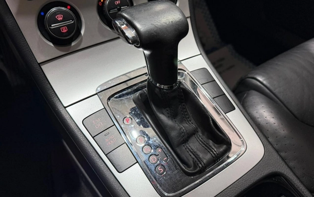 imagem-https://www.socarrao.com.br/sc-vehicle-images-prod/3501496/1787936218140-vehicle_image_1787936205_c319d4efcdba95f456697bf2118d7811.jpeg