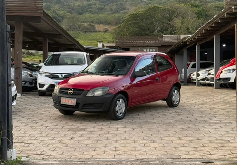 Chevrolet Celta 2007 Vermelho — foto 1 de 3