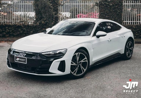 Audi E-Tron (Elétrico) 2024 Cinza — foto 1 de 3