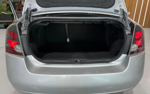 imagem-https://www.socarrao.com.br/sc-vehicle-images-prod/3501739/1787937081588-vehicle_image_1787937033_6c783c1f11c519f6da78c6927be2ffc4.jpeg