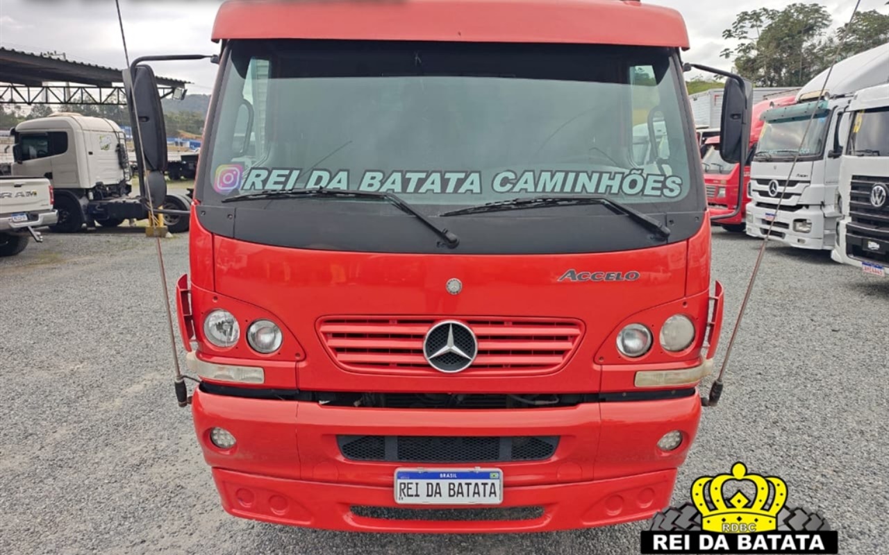 imagem-https://www.socarrao.com.br/sc-vehicle-images-prod/3501884/1787937293686-Mi5qcGc.jpg