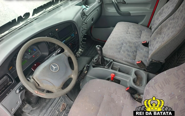 imagem-https://www.socarrao.com.br/sc-vehicle-images-prod/3501884/1787937294254-OC5qcGc.jpg