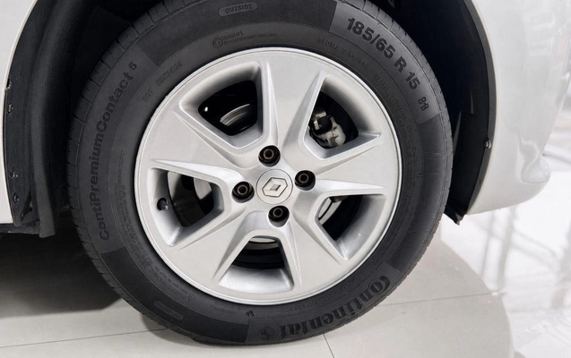 imagem-https://www.socarrao.com.br/sc-vehicle-images-prod/3501949/1787937577361-1235769.jpg