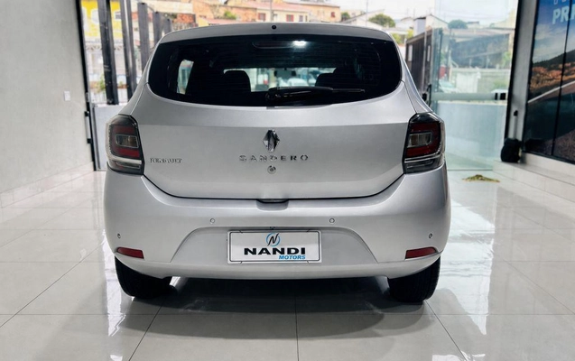 imagem-https://www.socarrao.com.br/sc-vehicle-images-prod/3501949/1787937577364-1235773.jpg