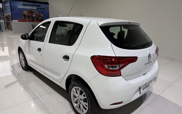 imagem-https://www.socarrao.com.br/sc-vehicle-images-prod/3502111/1787938841885-1234348.jpg
