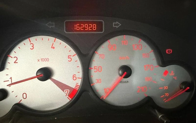 imagem-https://www.socarrao.com.br/sc-vehicle-images-prod/3502272/1789498888734-8416908_10_B_fc2845e631.jpeg