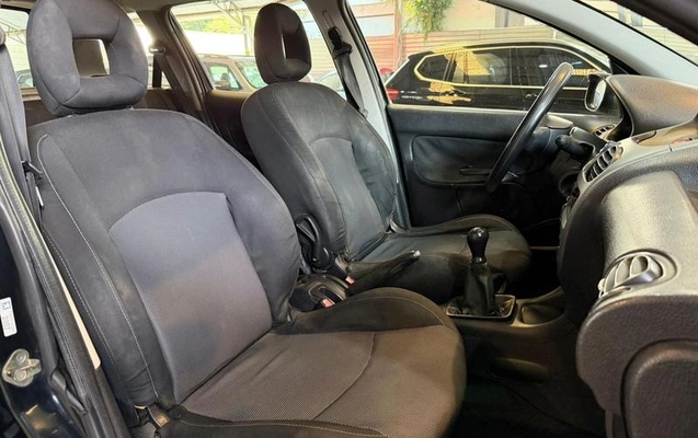 imagem-https://www.socarrao.com.br/sc-vehicle-images-prod/3502272/1789498888741-8416908_5_B_4b36f33d71.jpeg