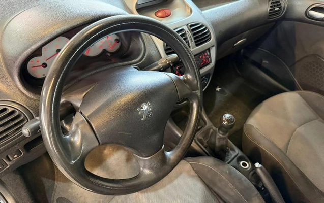 imagem-https://www.socarrao.com.br/sc-vehicle-images-prod/3502272/1789498888743-8416908_12_B_66f0713e7f.jpeg