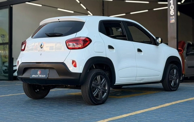 imagem-https://www.socarrao.com.br/sc-vehicle-images-prod/3502425/1789498374147-gb-f3a280a.jpeg