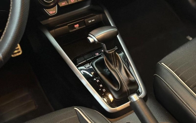 imagem-https://www.socarrao.com.br/sc-vehicle-images-prod/3502429/1789477349846-8380170_14_B_71843312cd.jpeg