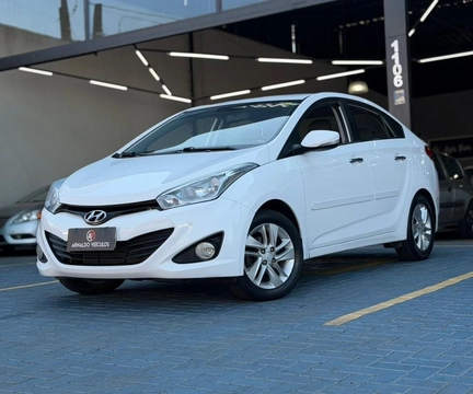 Hyundai HB20S 2015 Branco — foto 1 de 3