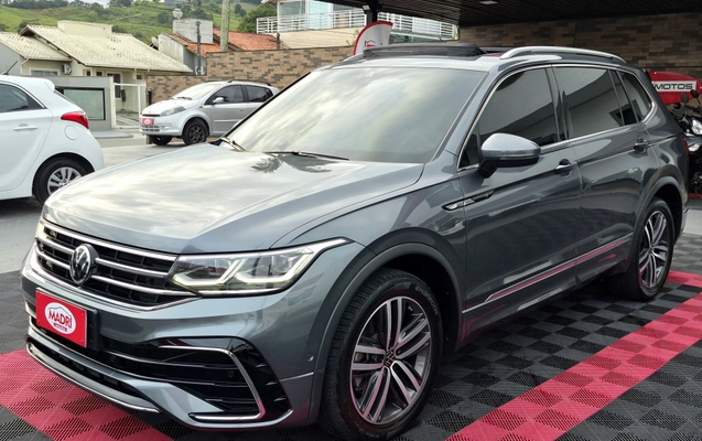 imagem-https://www.socarrao.com.br/sc-vehicle-images-prod/3502447/1787939530015-003_4556c323615a477f60e90f715a4d22f0.jpg
